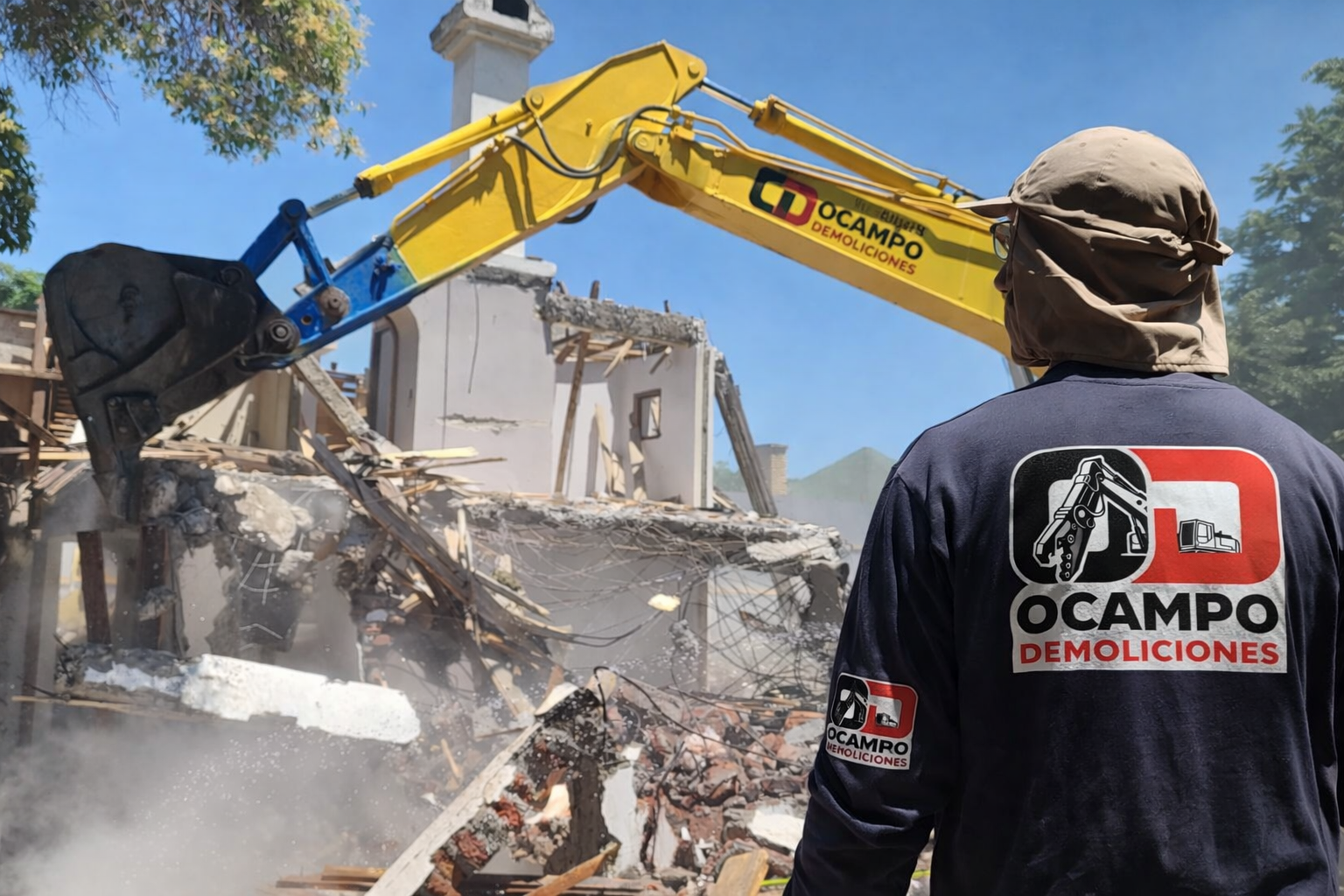 Demolición residencial Las Condes